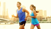 วิ่งช้าหรือวิ่งเร็วอันไหนเผาผลาญไขมันได้มากกว่า